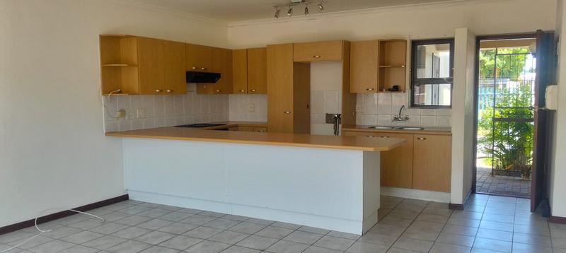 To Let 2 Bedroom Property for Rent in Silver Oaks Western Cape